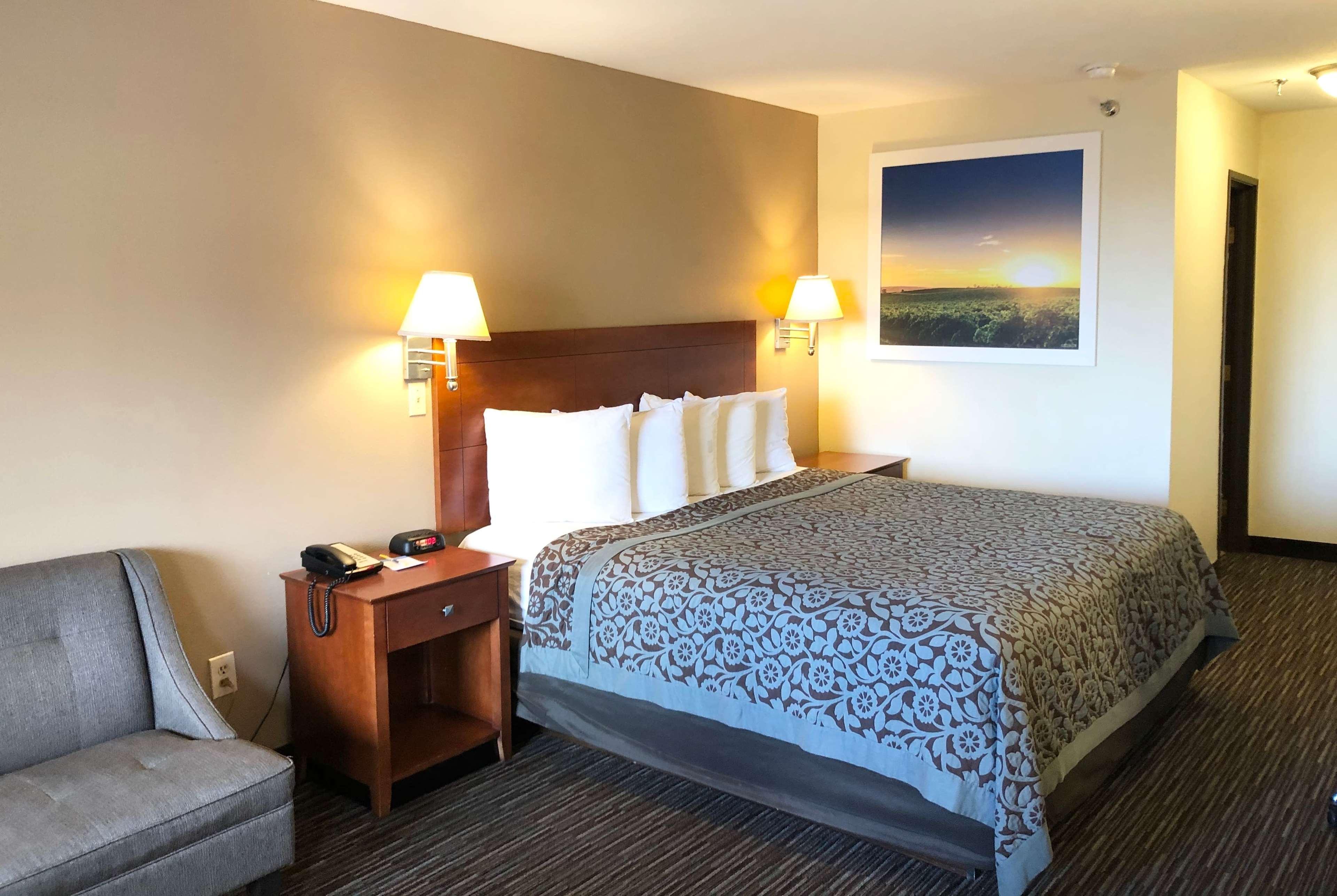 Days Inn By Wyndham Rio Rancho Εξωτερικό φωτογραφία