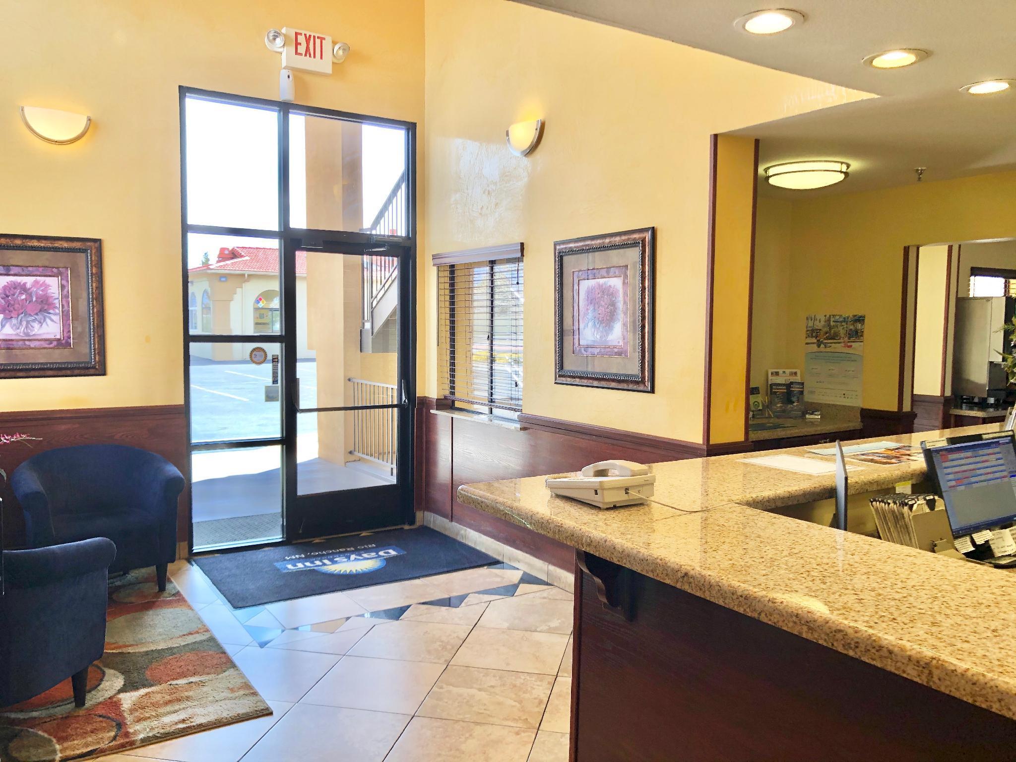 Days Inn By Wyndham Rio Rancho Εξωτερικό φωτογραφία