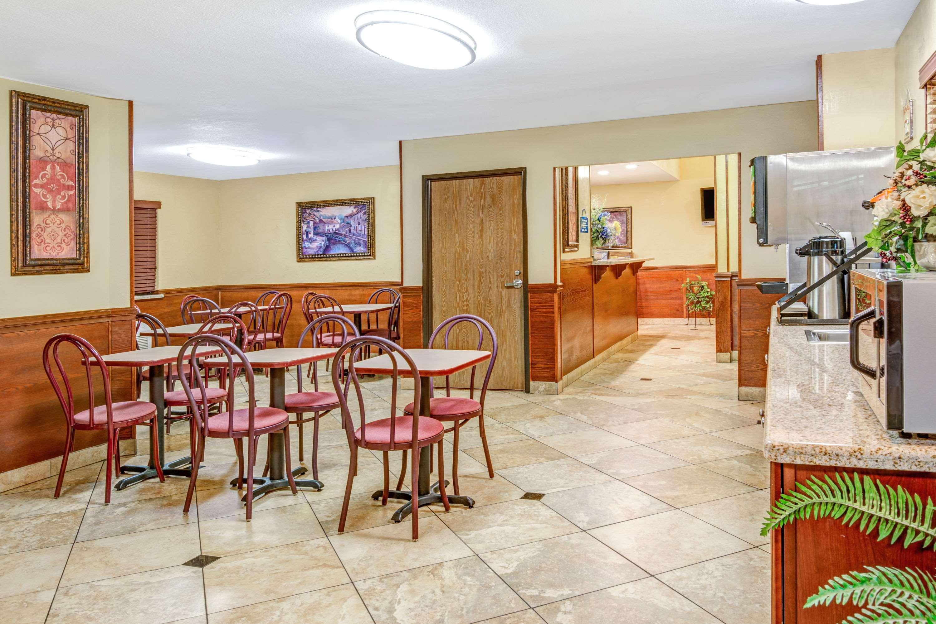 Days Inn By Wyndham Rio Rancho Εξωτερικό φωτογραφία