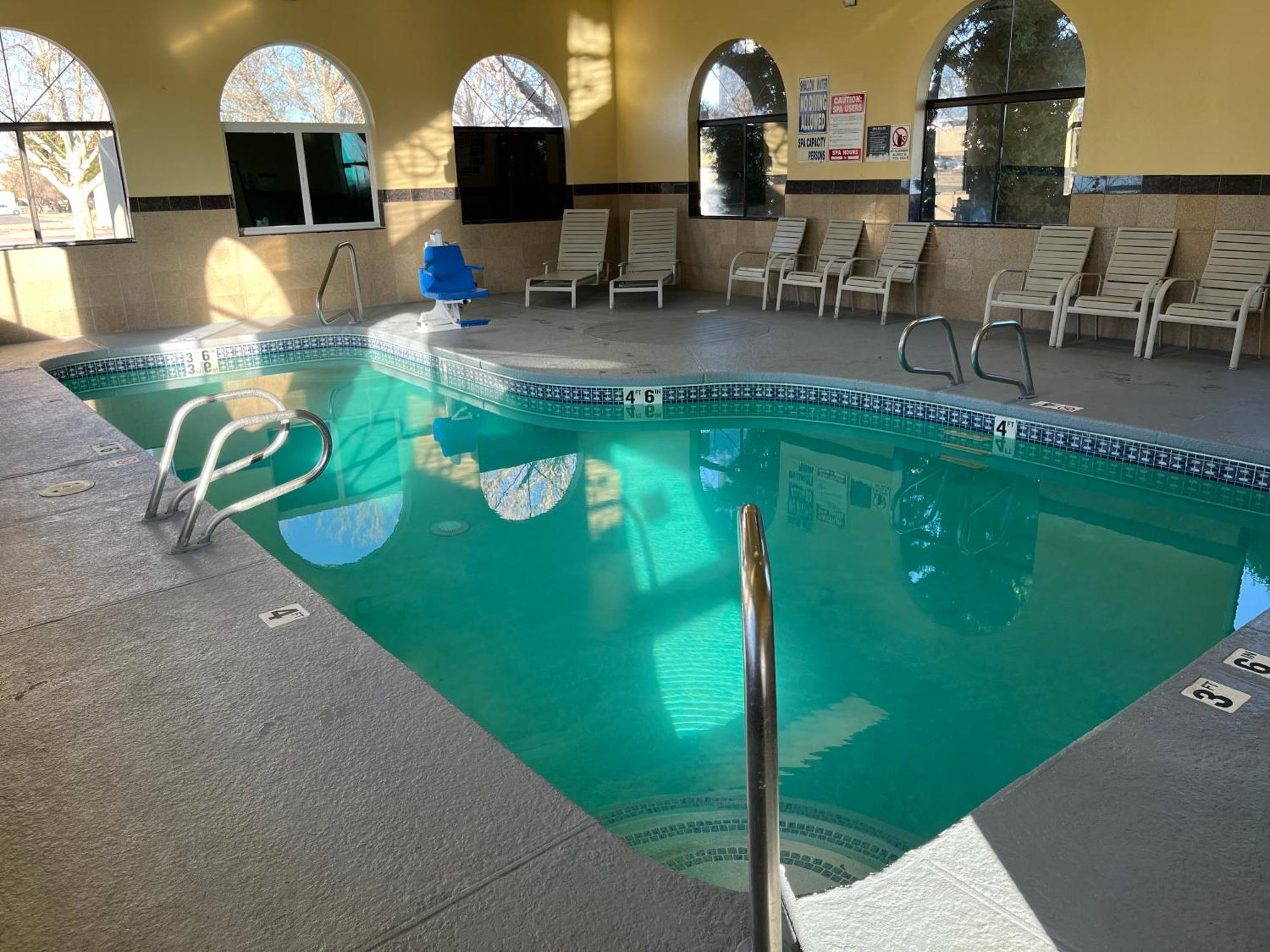 Days Inn By Wyndham Rio Rancho Εξωτερικό φωτογραφία