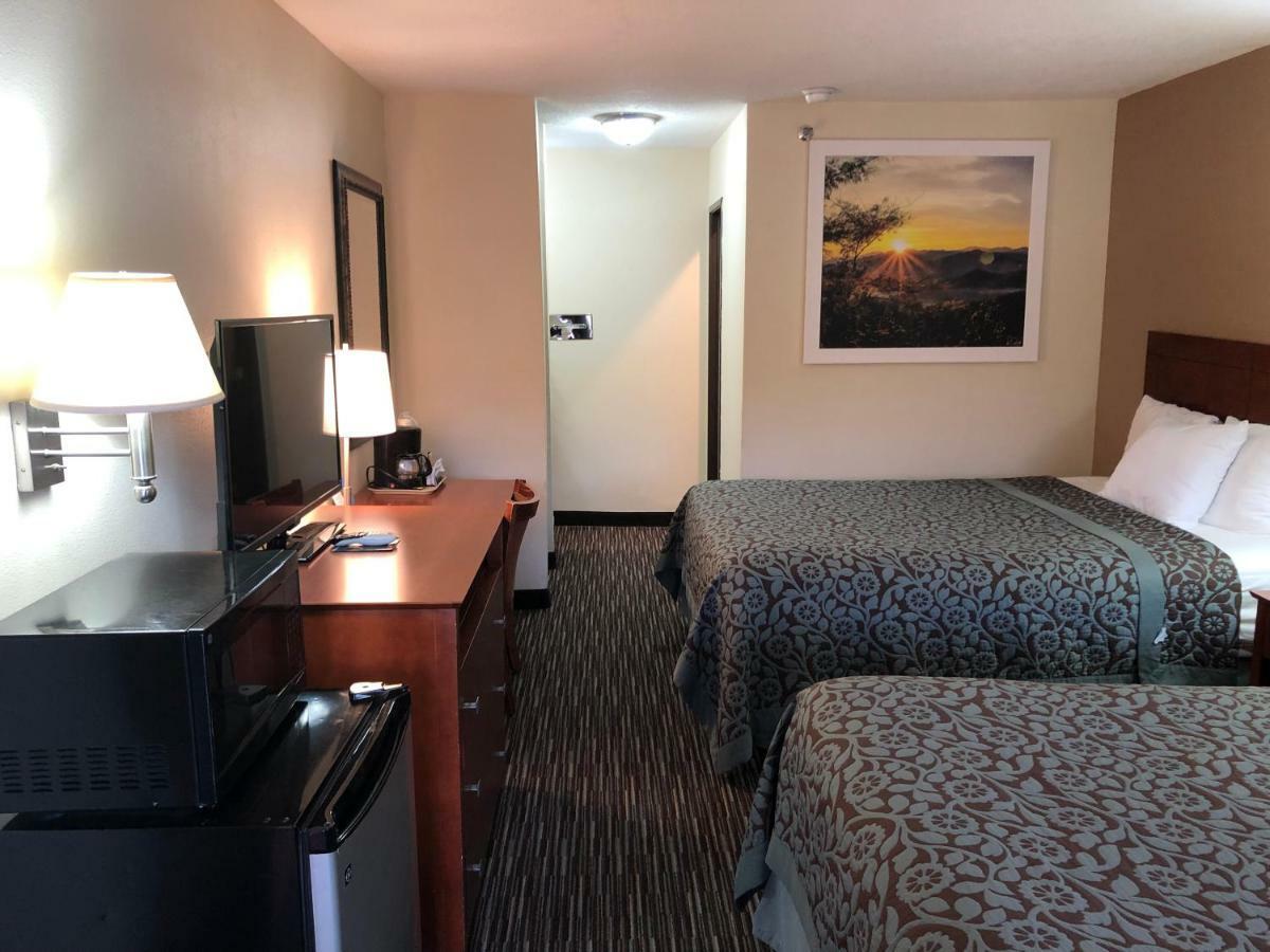 Days Inn By Wyndham Rio Rancho Εξωτερικό φωτογραφία