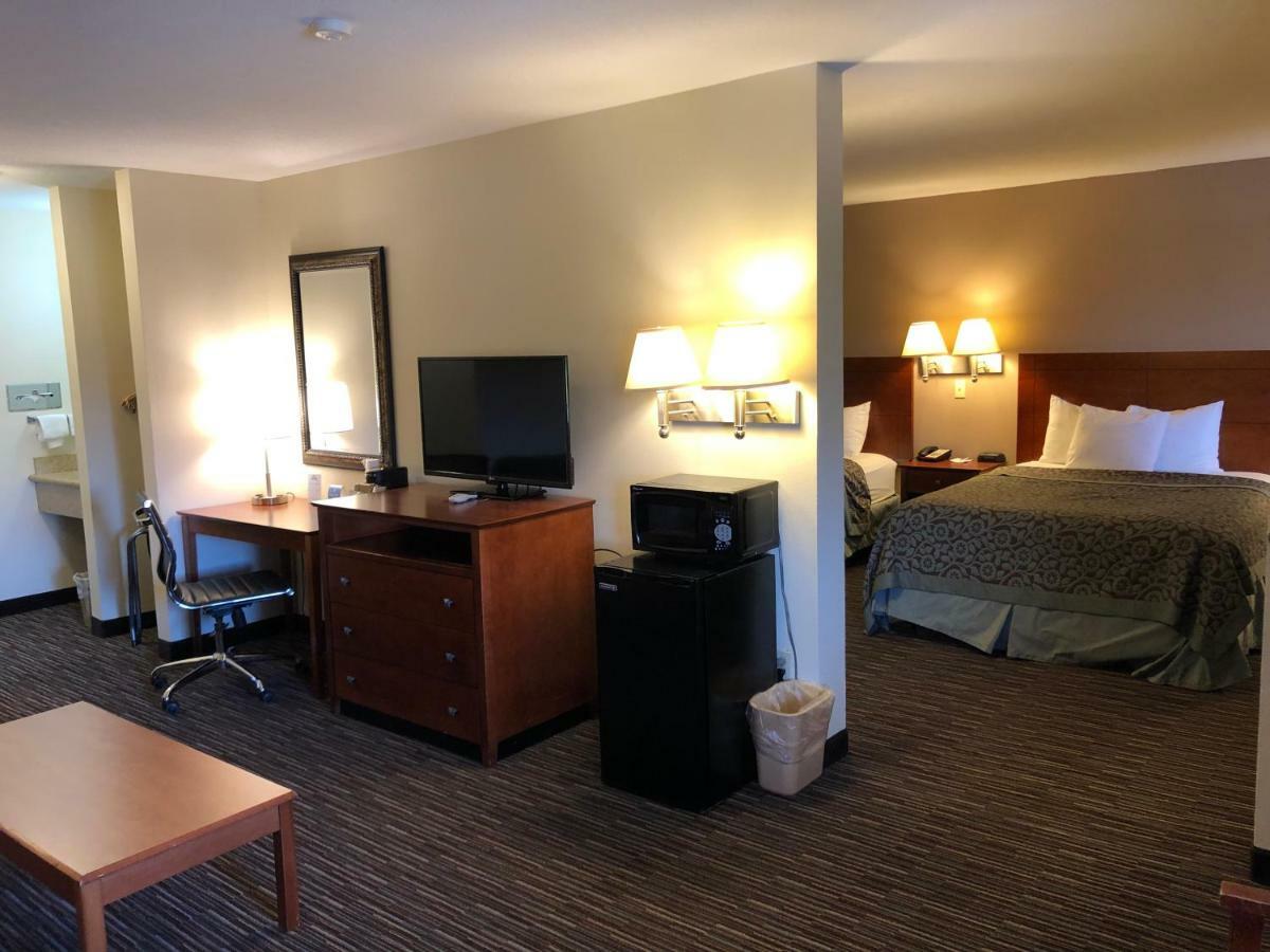Days Inn By Wyndham Rio Rancho Εξωτερικό φωτογραφία