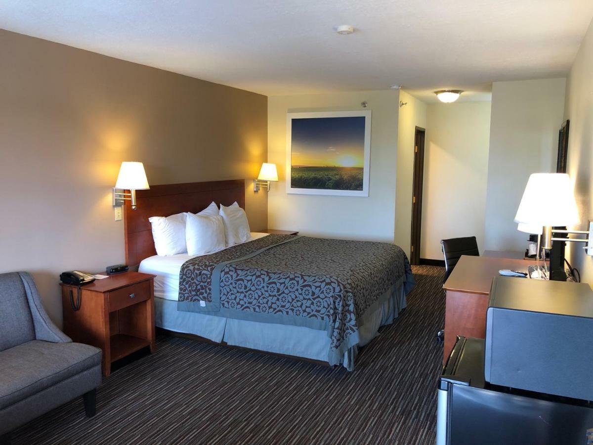 Days Inn By Wyndham Rio Rancho Εξωτερικό φωτογραφία